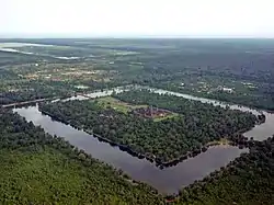 Recinto de Angkor Wat 1&nbsp;km².